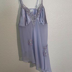 Chemise in pale lavender